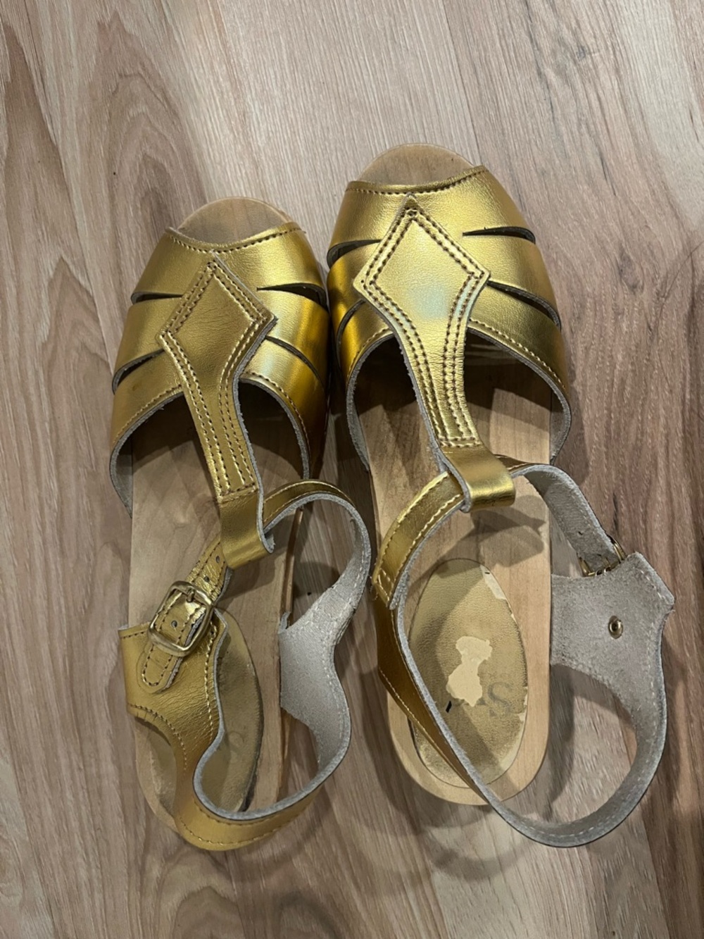 Sven Gold Leather Open-Toe Slingback Clogs